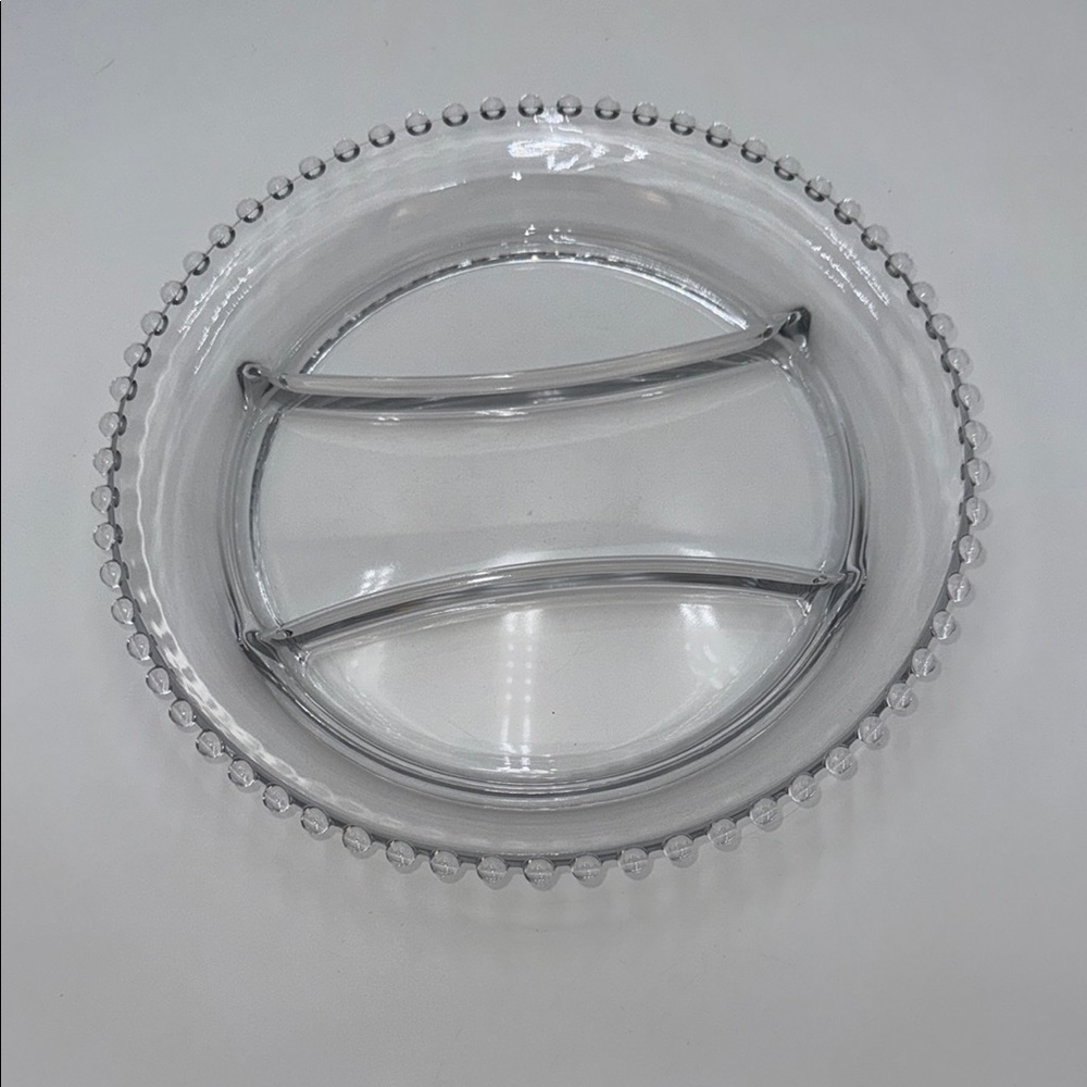 Vintage 10 1/2" Imperial Candlewick 3 Part Divided
Round Relish Dish